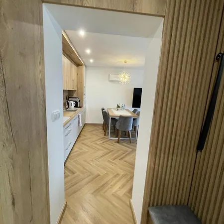 K Laguna Beskidow Lägenhet Zarzecze (Silesia)