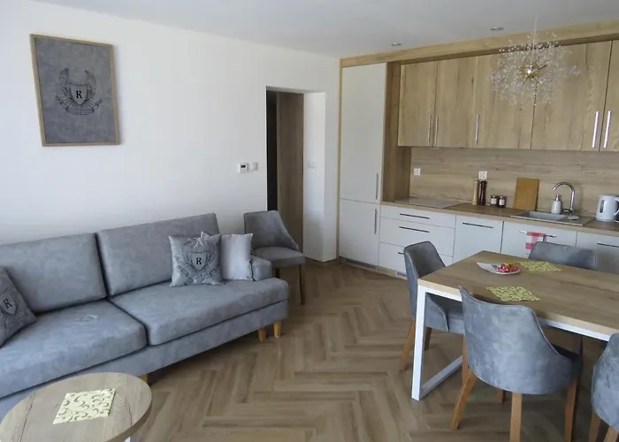 K Laguna Beskidow * زارجيتشه