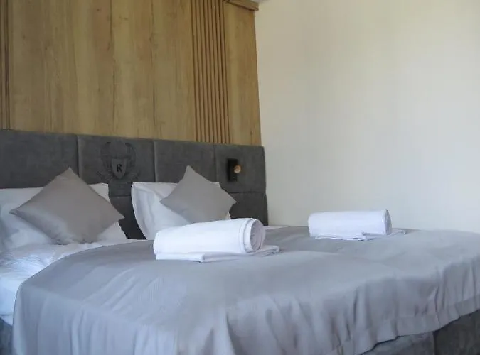 K Laguna Beskidow * زارجيتشه